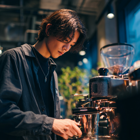 スペシャルティコーヒーに夢中のバリスタ|鹿児島コーヒー addCoffee